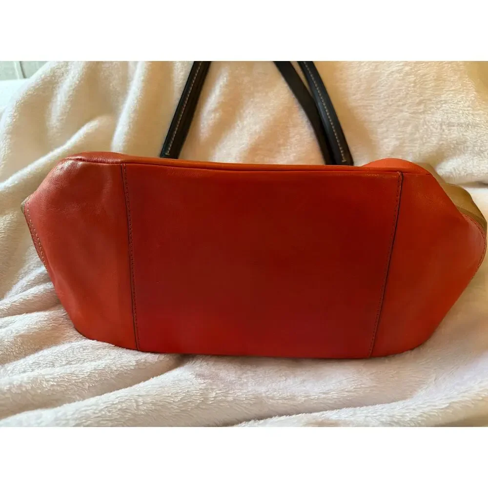 Coach Park Carrie Colorblock Leather Shoulder Tote Bag – Style F24065